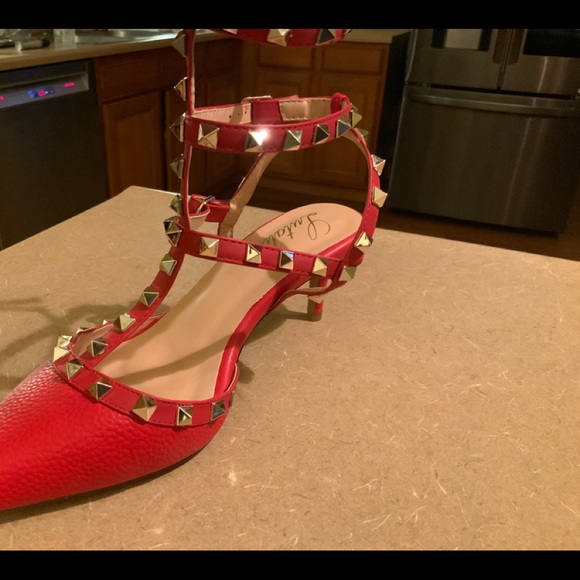 Red Spiked Strapped Heels - Picture 3 of 9